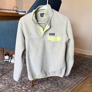 Patagonia Light Gray and Lime Green Fleece Pullover